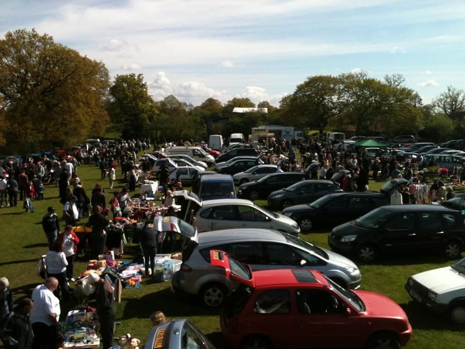 Cars, tables and shoppers at Maypole Carboot Sale. Photo: Maypole Carboot Sale. Source: https://www.facebook.com/p/Maypole-Carboot-Sale-100063553480868/