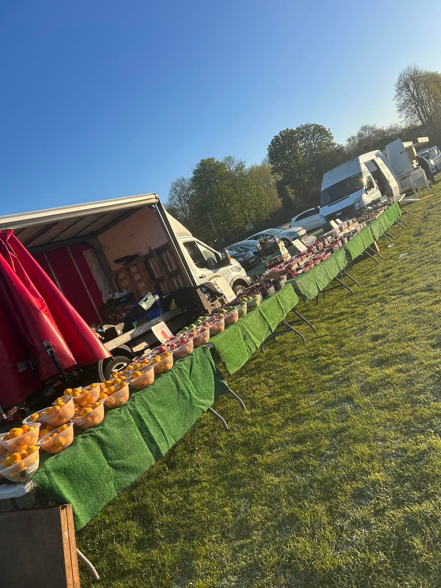 Seller tables and vans at Moira Car Boot, April 2026 Source: https://www.facebook.com/photo.php?fbid=998897902662155