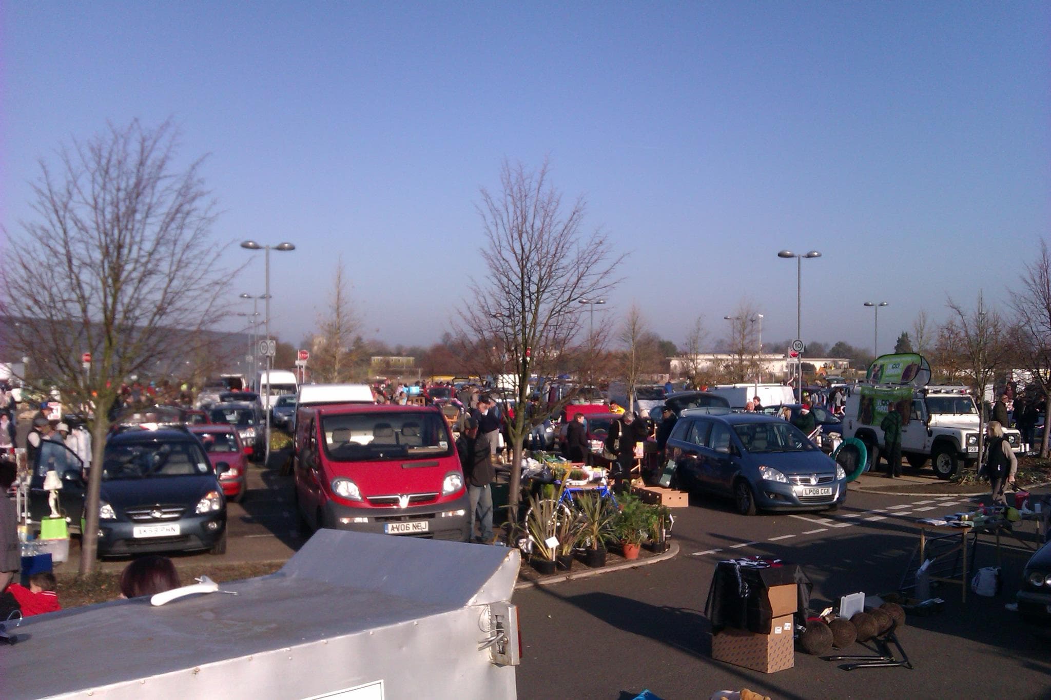 Cars, sellers and shoppers at Trumpington Car Boot Sale in the Park & Ride car park. Source: https://www.findcarboot.co.uk/trumpington-car-boot-sale/