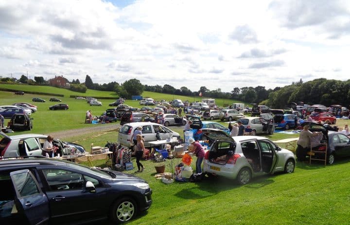 Cars, open boots, stalls and shoppers at Far Forest Pavilion Car Boot Sale. Source: https://www.farforestpavilion.co.uk/gallery_gen/d1a50884408f867afa3f605124757773_720x463_0x0_720x540_crop.jpg?ts=1770808007