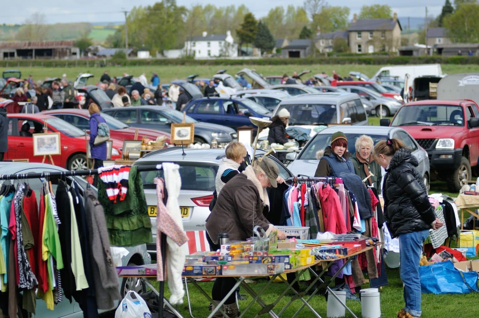 Cars, sellers and shoppers at Slingsby Sportsfield Car Boot Sale. Photo: Richard Flint, via The Slingsby Village Website. Source: https://www.slingsbyvillage.co.uk/news/car-boot-sales-2026/