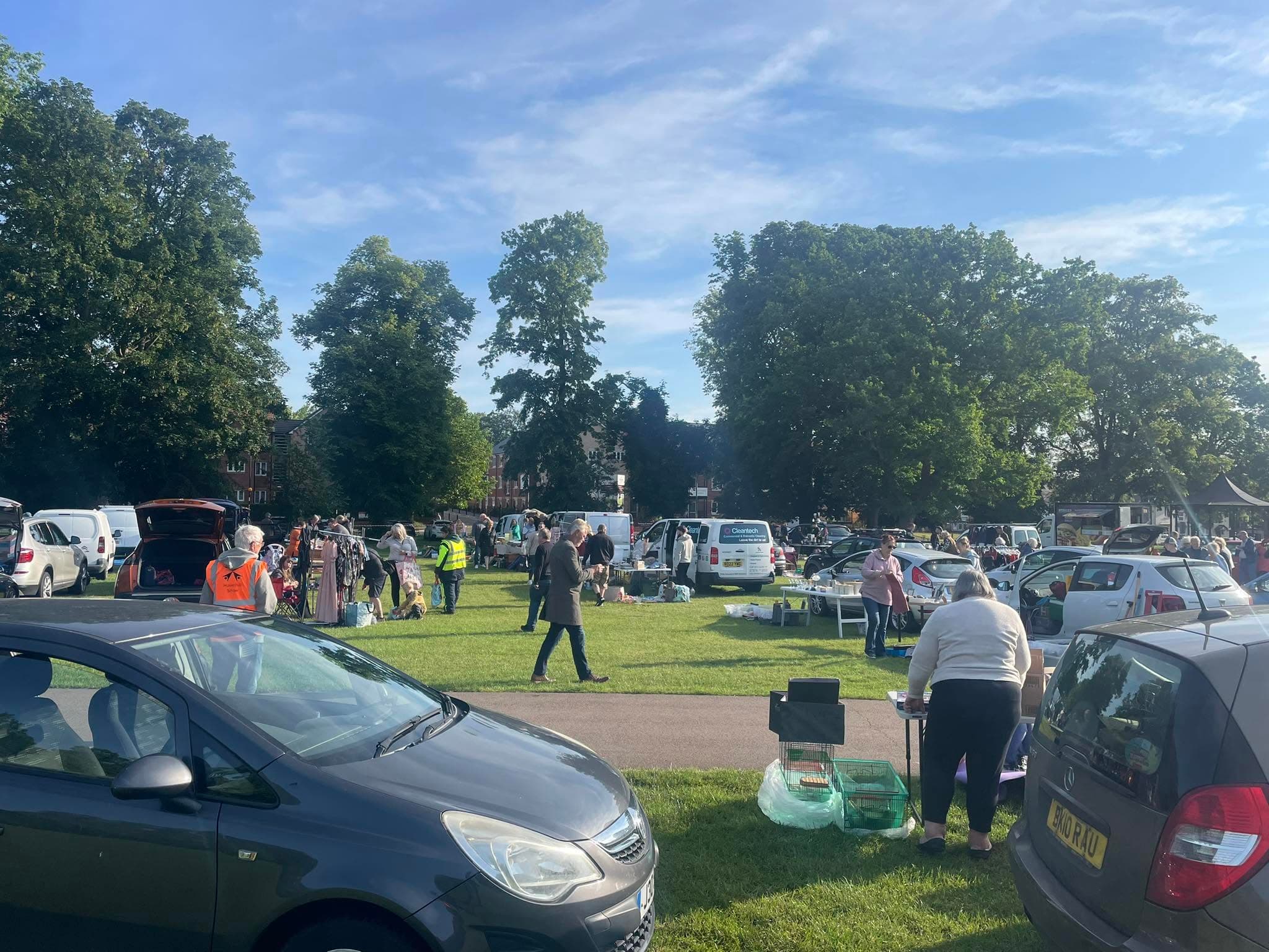 Cars, seller pitches and visitors at the Haverhill Recreation Ground car boot on 7 June 2026. Published by Haverhill Car Boot Sales. Source: https://www.facebook.com/photo/?fbid=1469000288599629&set=a.563278489171818